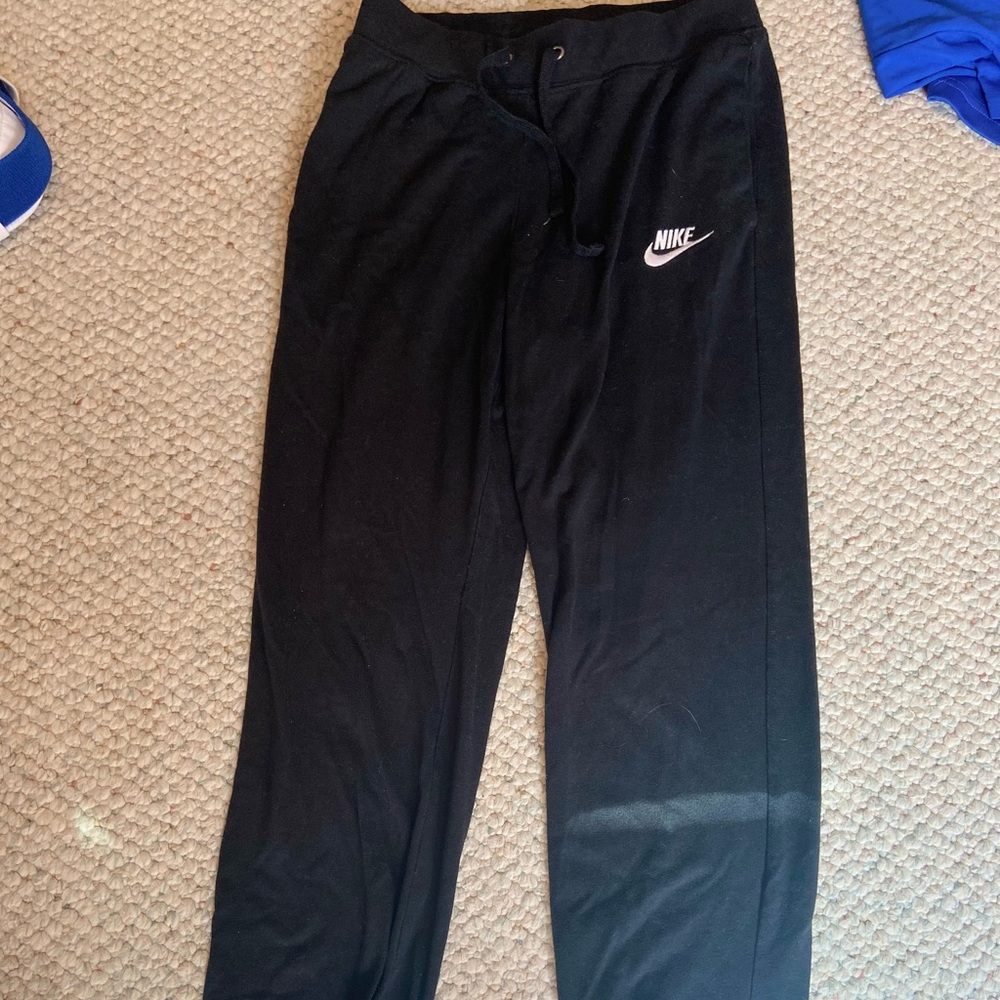 big kids’ nike joggers